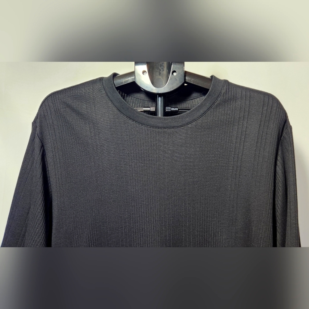 Claiborne Black Short Sleeve Crew Neck Tee-Size LT - Picture 6 of 9